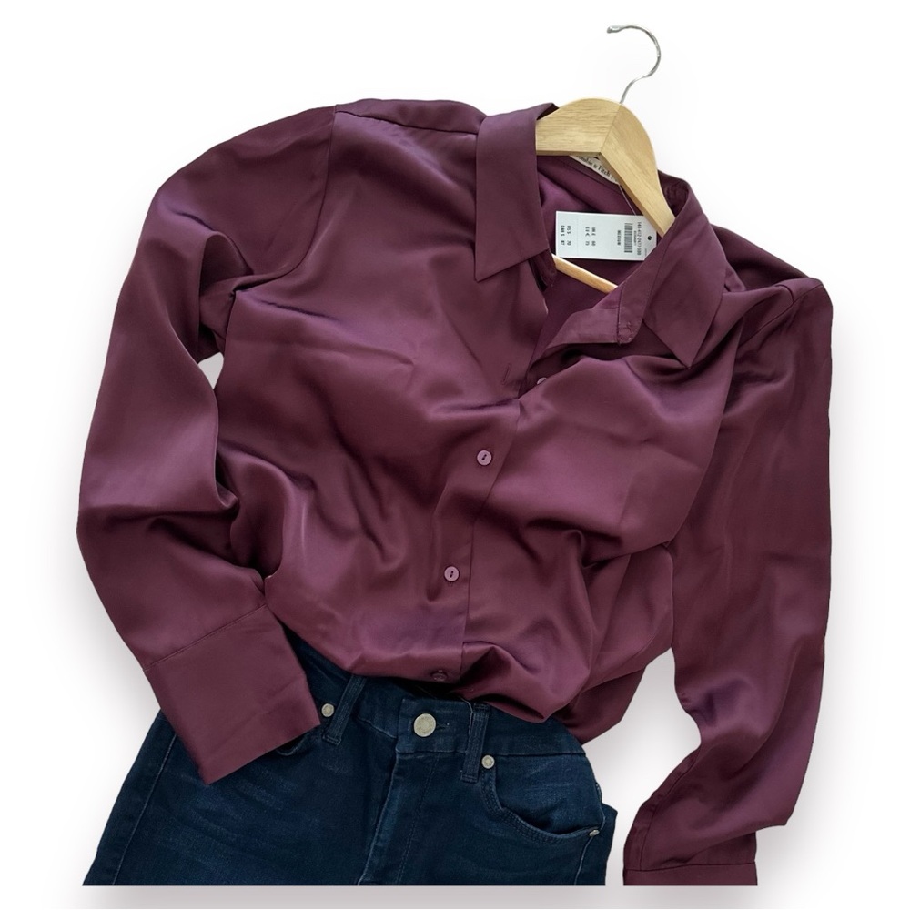 NWT Women’s blouse SZ Med A&F
